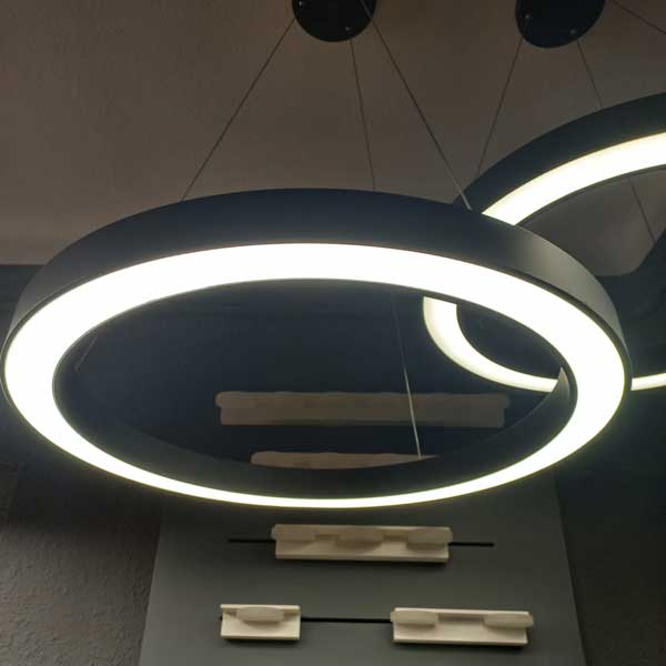 4modern-ring-light-chandelier